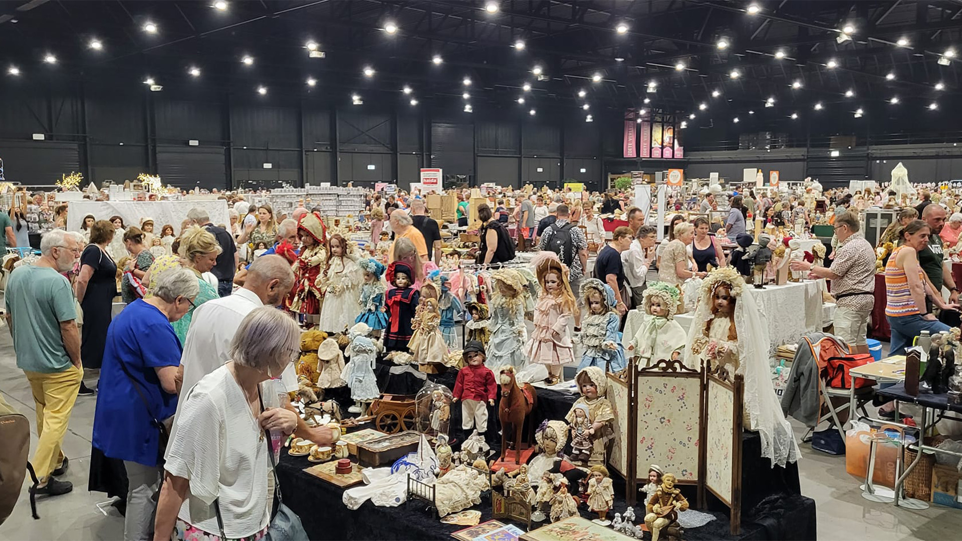 The Big Event - Beren en Poppenbeurs